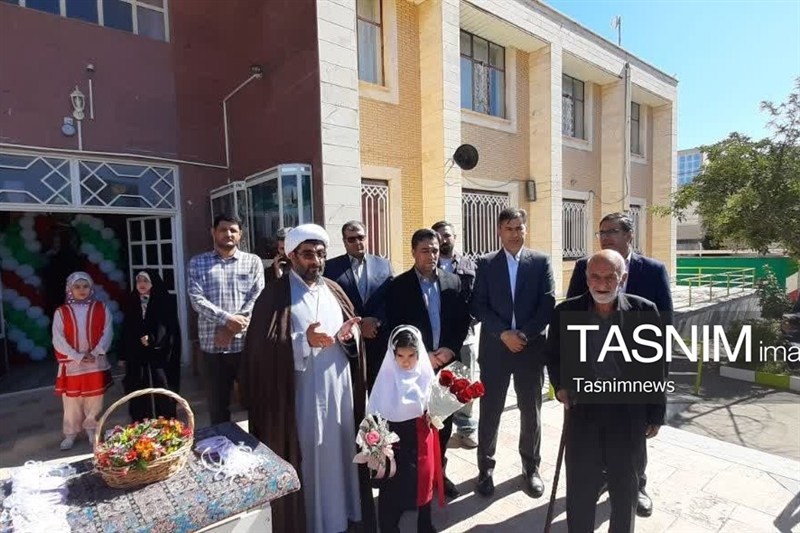 نخستین روز مدرسه نرجس با جای خالی «پدر، مادر و خواهر» شهیدش + تصاویر