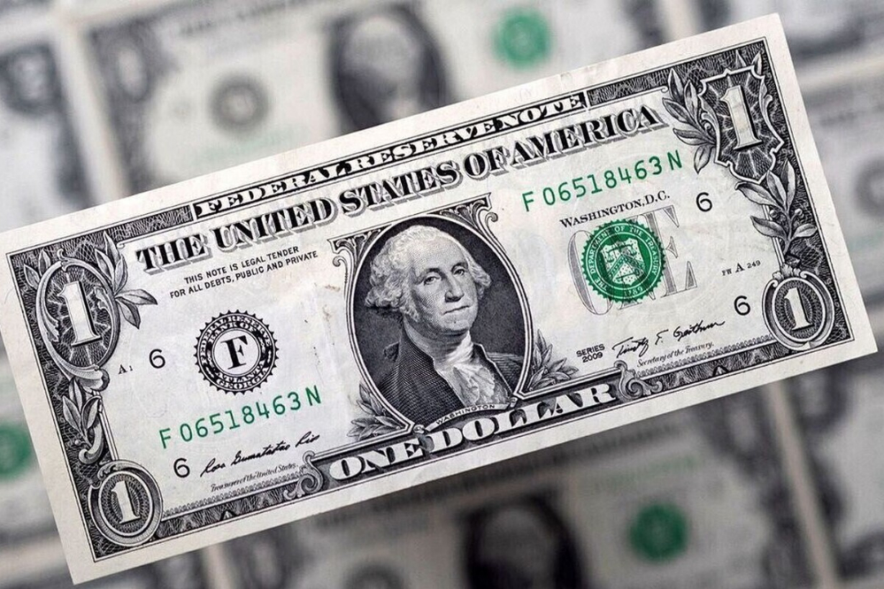 پیش بینی قیمت دلار امروز 10 مرداد 1405