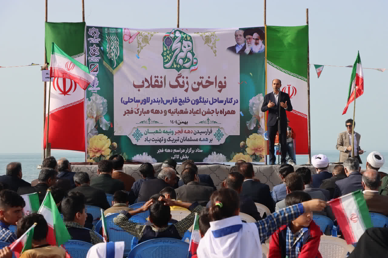 فرماندار دشتی: 107 پروژه در دهه فجر افتتاح یا آغاز می شود