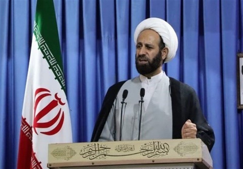 انتقاد امام‌جمعه موقت خرم‌آباد از سهم ناچیز لرستان از مالیات ملی
