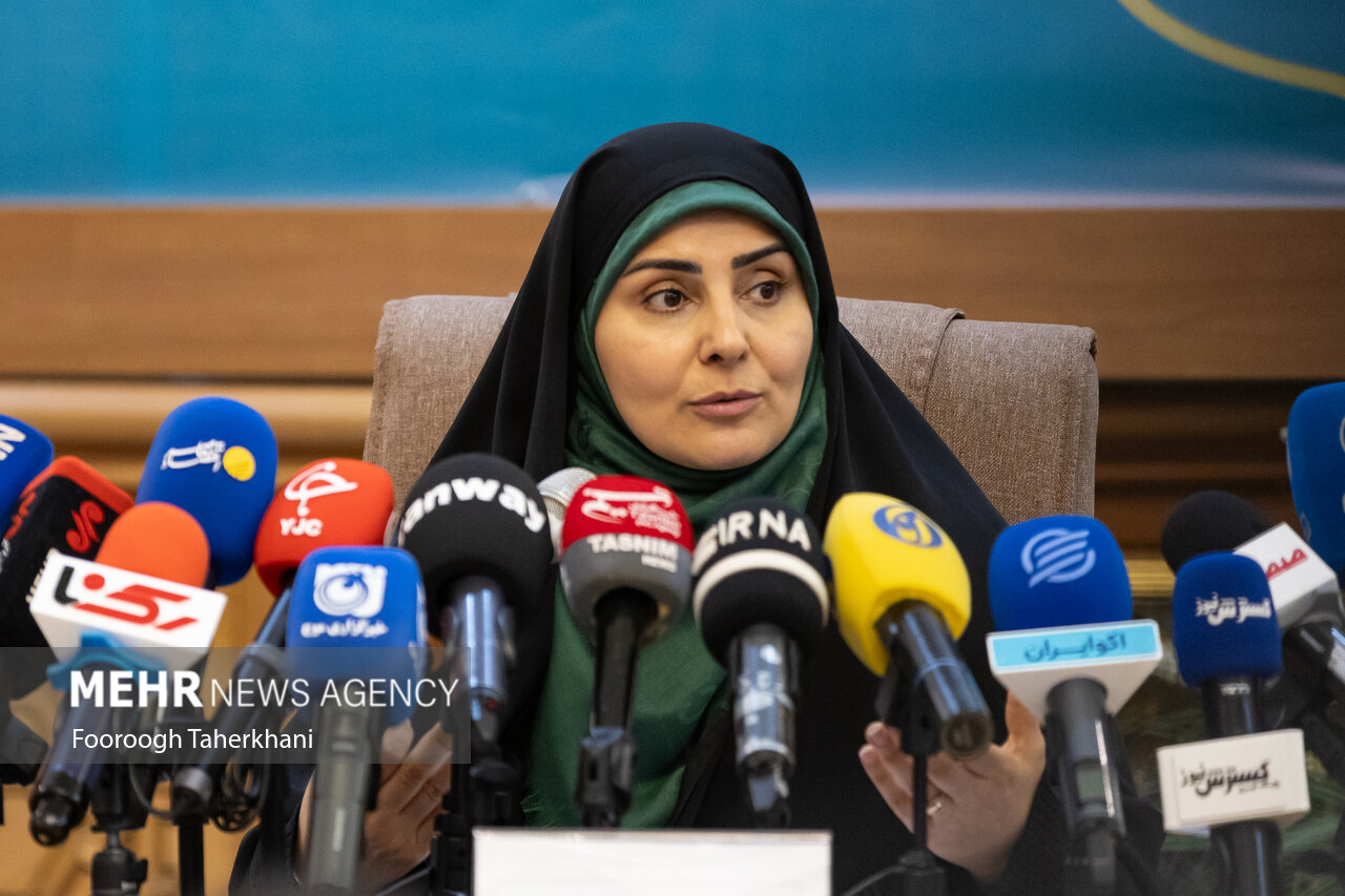 صادق: خط ریلی رشت - آستارا تا ۲۰۳۰ تکمیل می‌شود