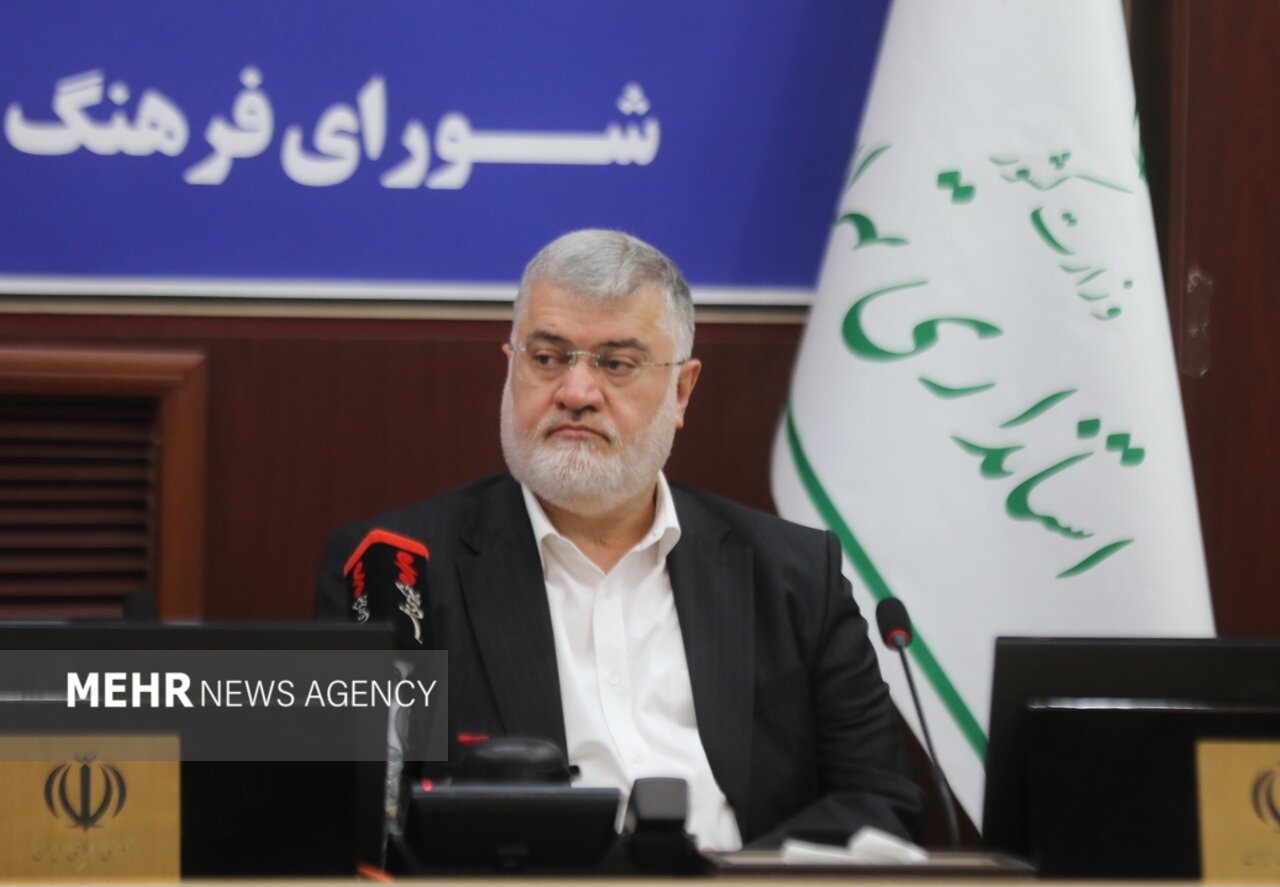 قدردانی استاندار تهران از حضور پرشور مردم در راهپیمایی ۲۲ بهمن