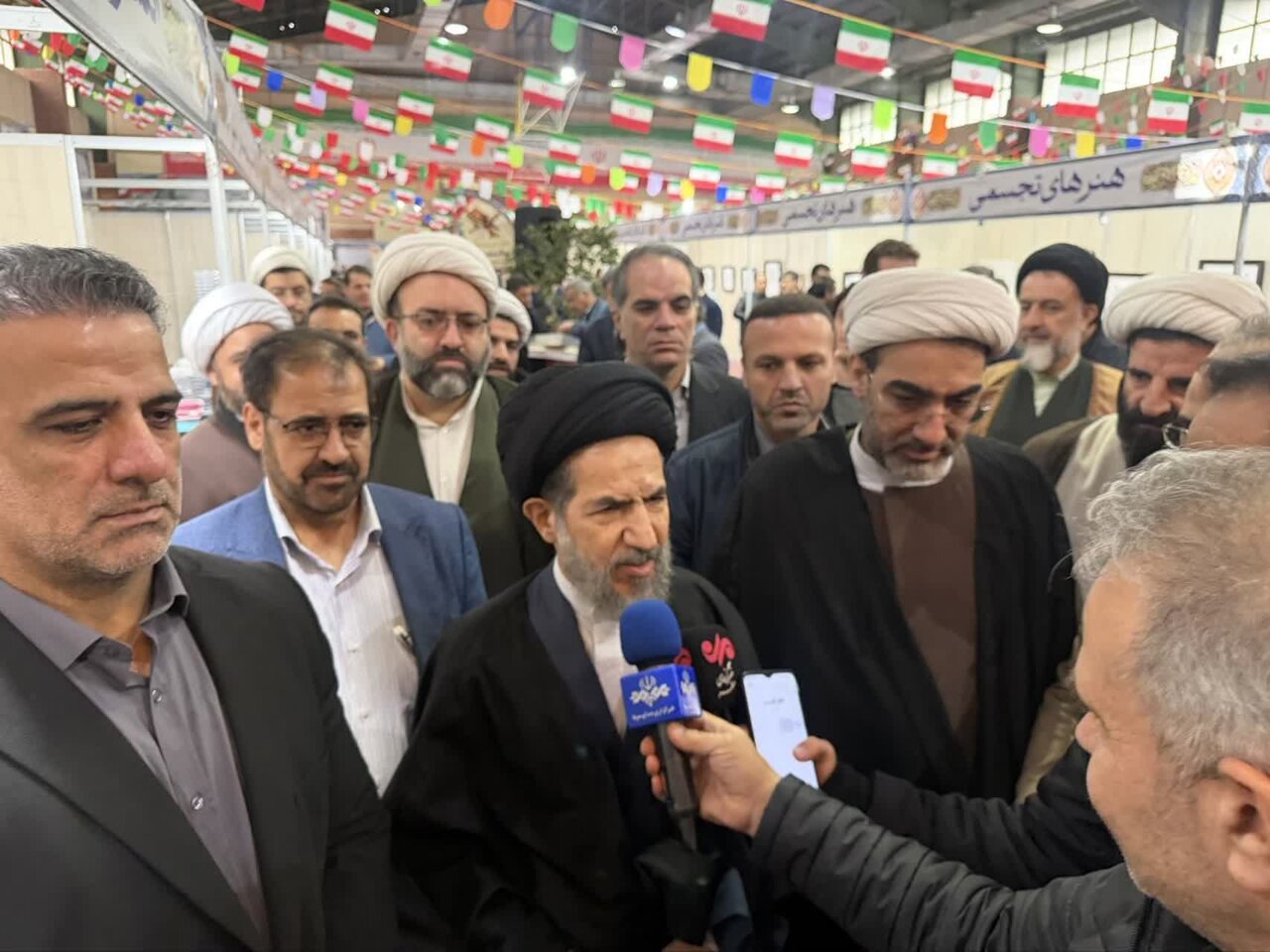 گرایش جوانان به خرید قرآن 4 تا 5 برابر شد