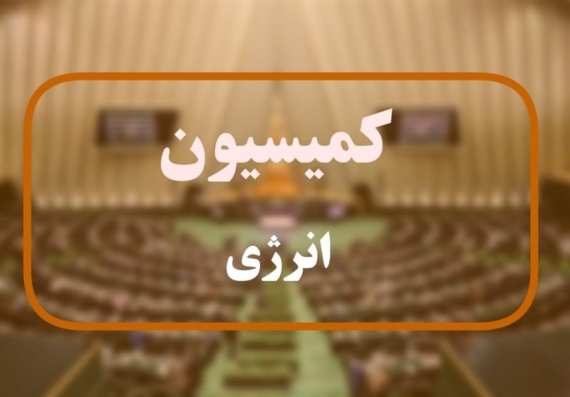 حضور اعضای کمیسیون انرژی در خارک/صادرات نفت کشور در جریان است