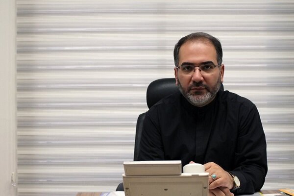 اکبری: اعلام گام دوم انقلاب رمز جنگ ترکیبی دشمن است