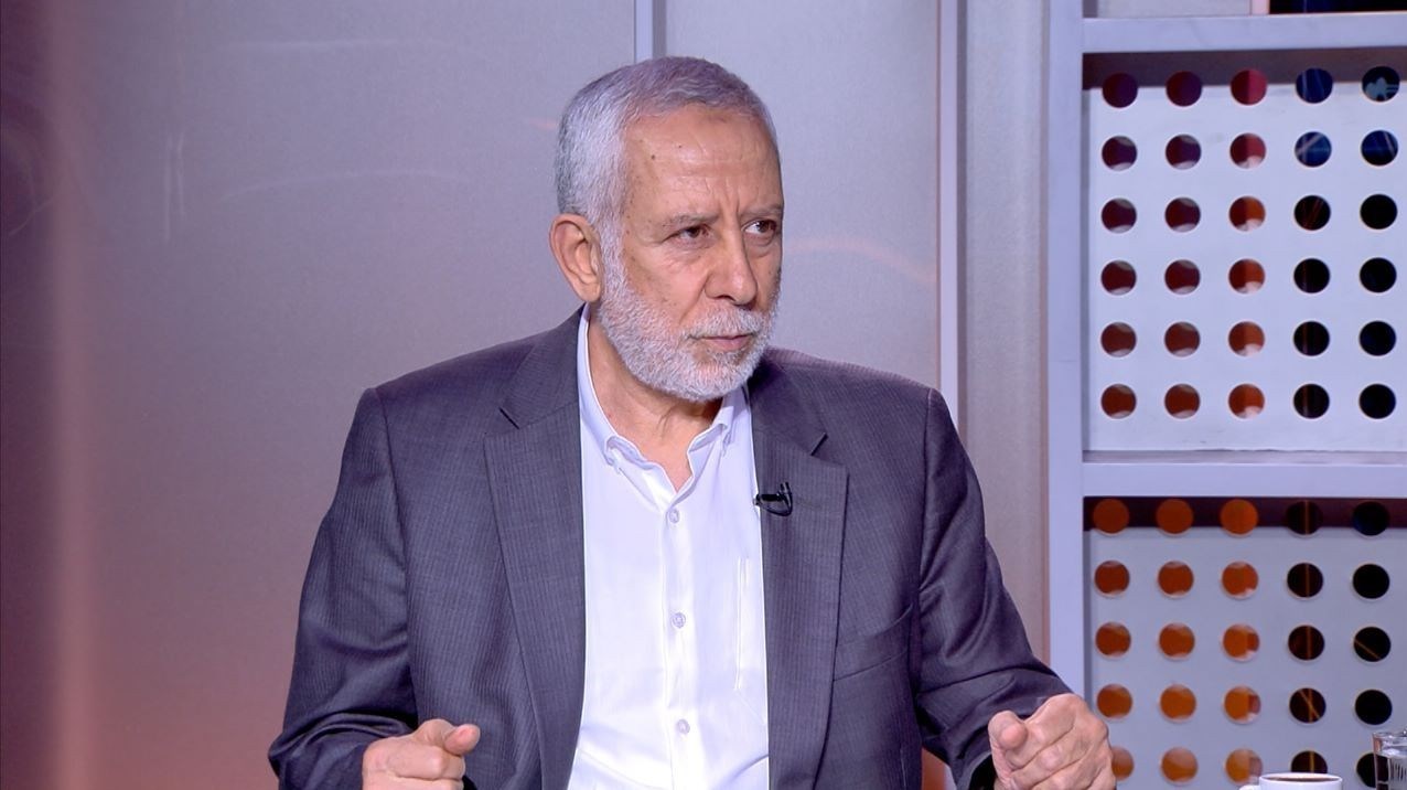 محمد الهندی: هرگونه شرط‌بندی روی تسلیم سلاح مقاومت توهم است