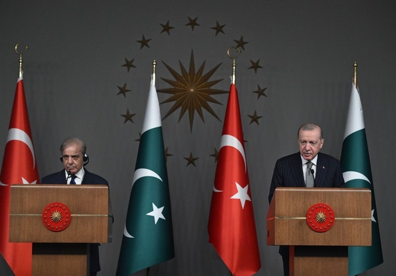 اردوغان: توافق اسلام آباد باعث شد تا جهان نفس راحتی بکشد