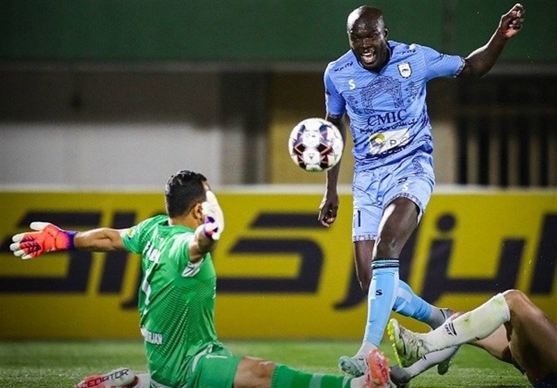 چادرملو، گل‌گهر را گلباران کرد/ برد فجر مقابل شمس آذر با گلی دیرهنگام