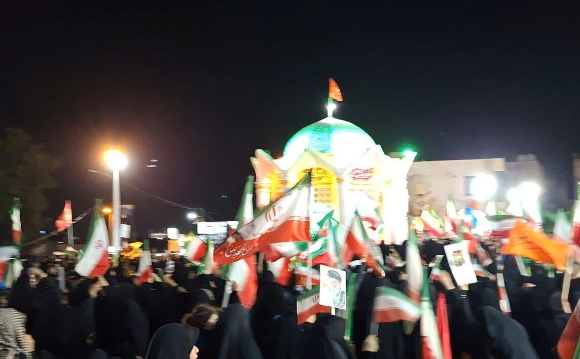 اجتماع باشکوه مردمی در گناوه