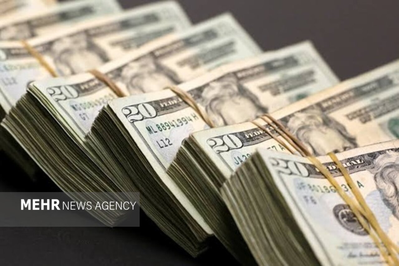 عقب‌نشینی دلار پس از صعود تورم آمریکا