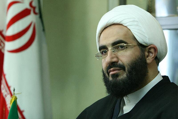 پیام تسلیت حجت الاسلام حاج علی اکبری در پی شهادت سردار سلیمانی