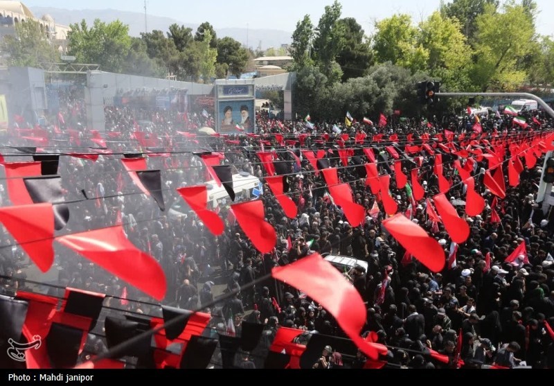 پیام‌های چندگانه مراسم وداع با امام شهید؛ ناامیدی دشمنان