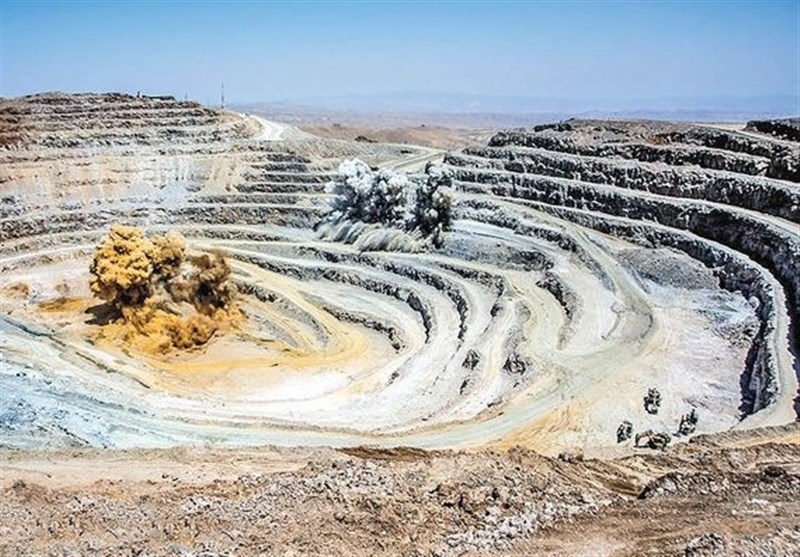 معادن زیر فشار چندگانه/ برق و سوخت نیست، ماشین‌آلات فرسوده‌اند!