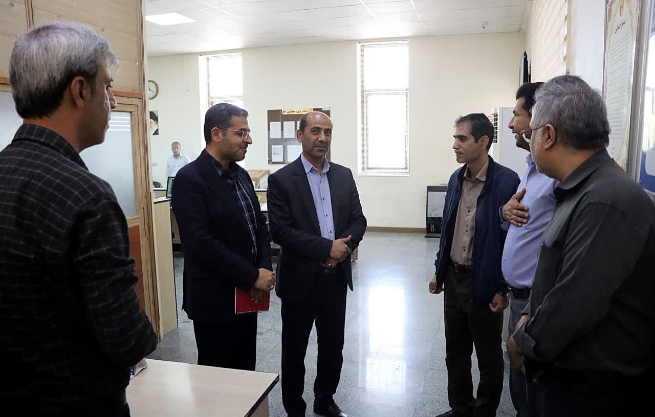 تأکید فرماندار دشتی بر تداوم خدمات‌رسانی مناسب به مردم