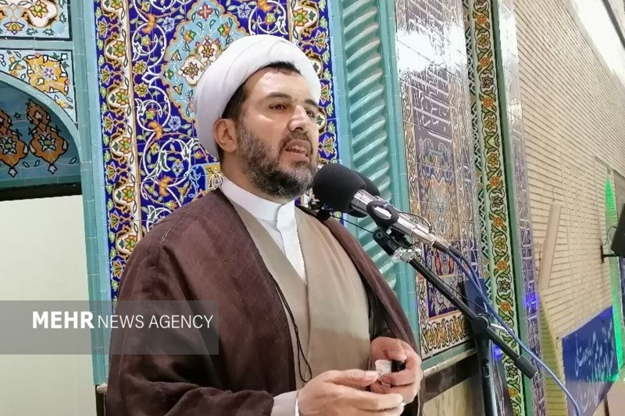 امام جمعه اسلامشهر خواستار توجه به جوانی جمعیت شد