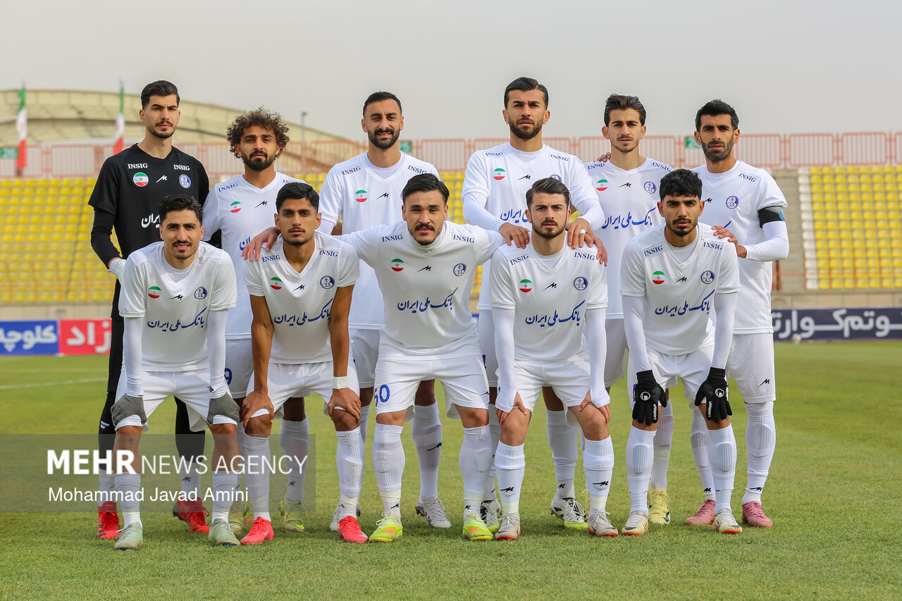 ورزشگاه فولاد میزبان دیدار استقلال خوزستان بود