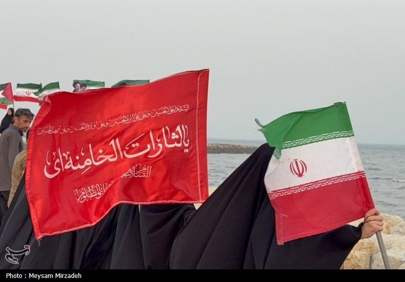 زنجیره‌ای از دل، از آذربایجان تا خلیج فارس