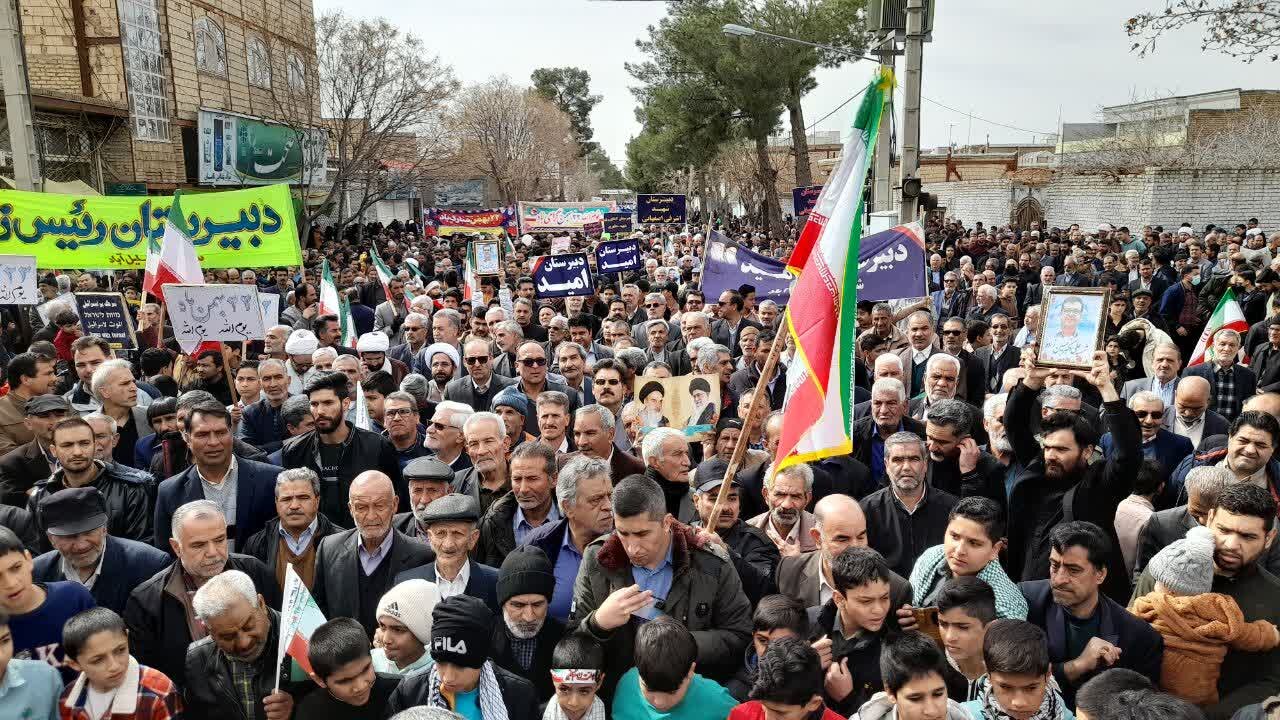 حضور با بصیرت مردم خلیل آباد در راهپیمایی ۲۲ بهمن 