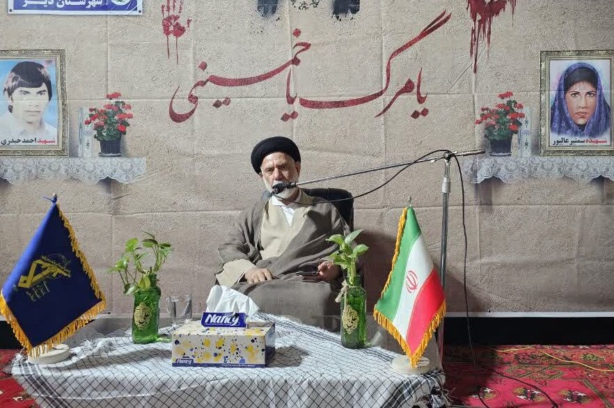 امام جمعه دیر: 31 بهمن امسال پاسخ قاطع ملت به فتنه ها است.