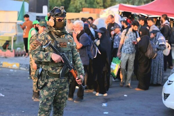 استقرار نیروهای حشد شعبی برای تأمین امنیت زوار اربعین حسینی(ع)
