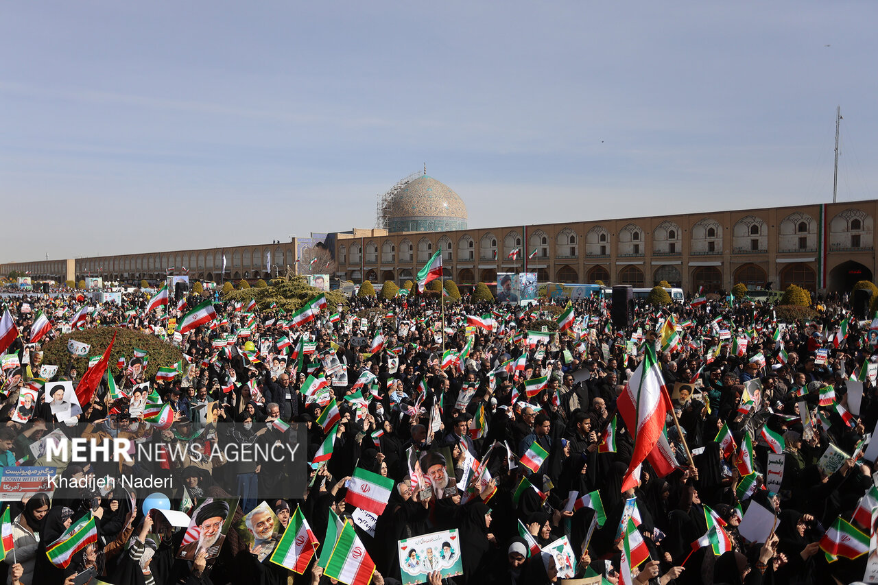 راهپیمایی ۲۲ بهمن در اصفهان
