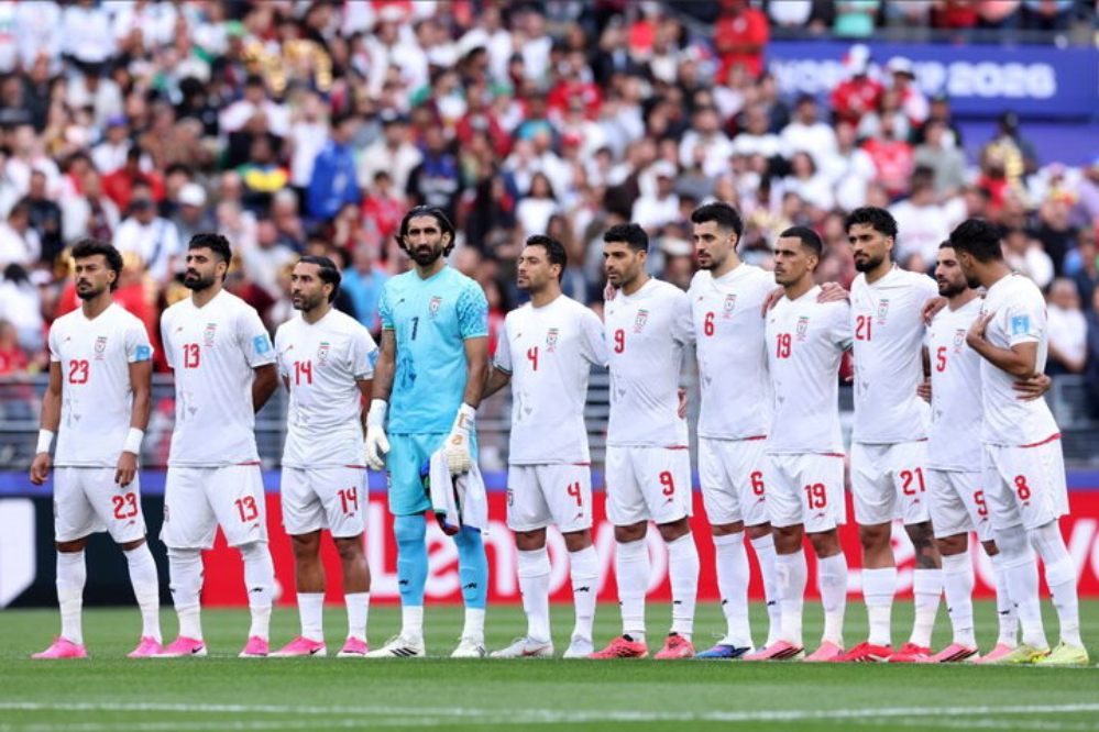 مجلس از تیم ملی فوتبال تقدیر کرد