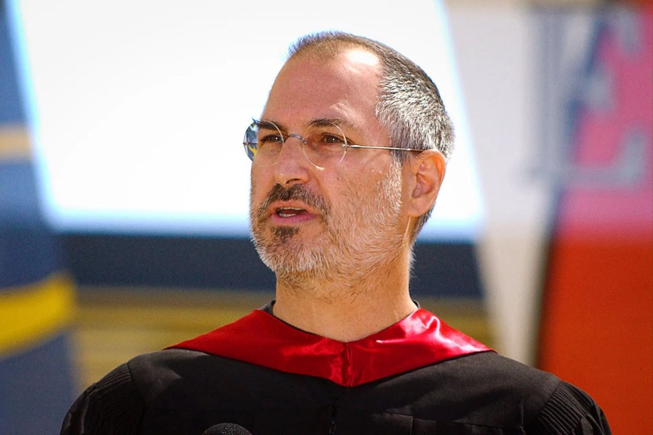 چکی با امضای استیو جابز به قیمتی باورنکردنی فروخته شد