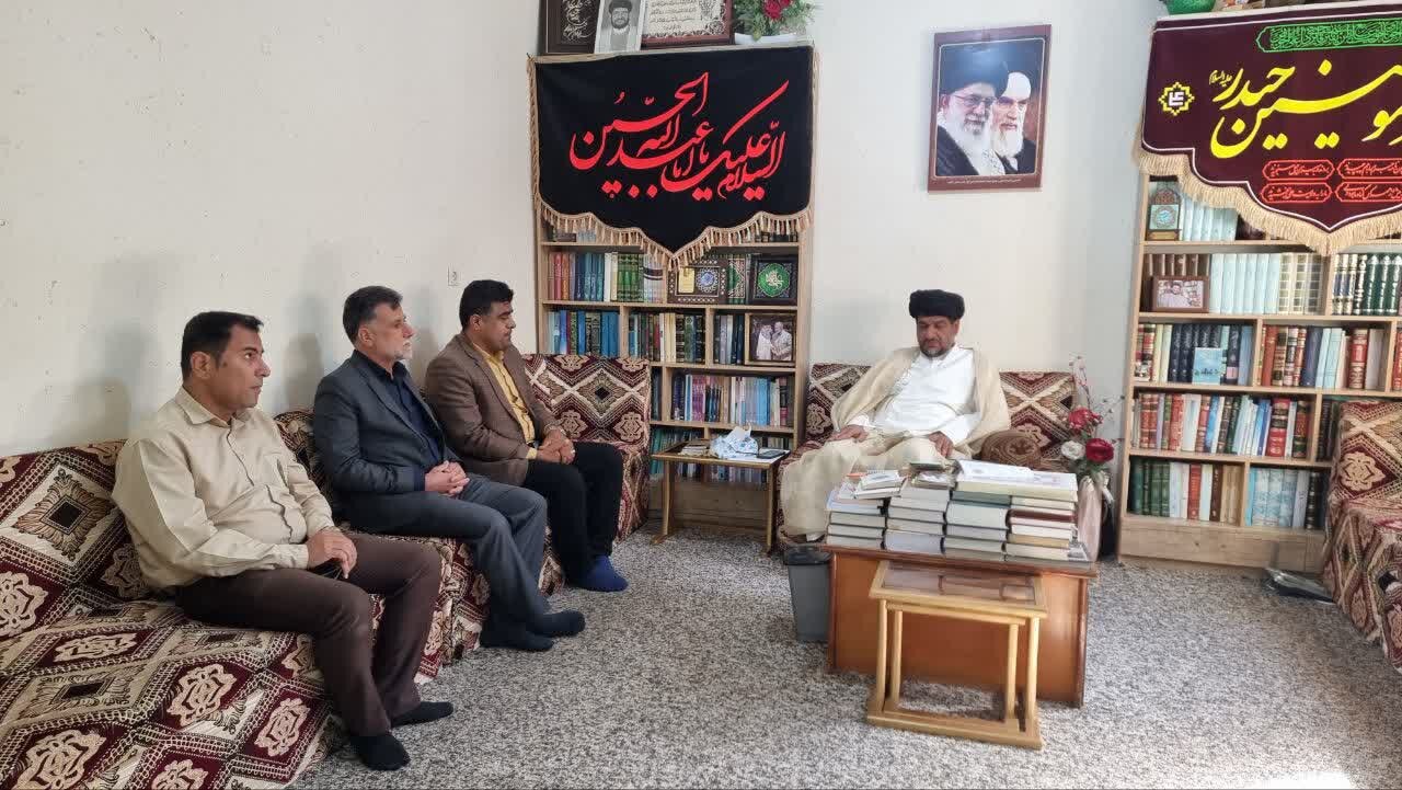 امام جمعه گناوه: ترویج فرهنگ درختکاری وظیفه همگانی است