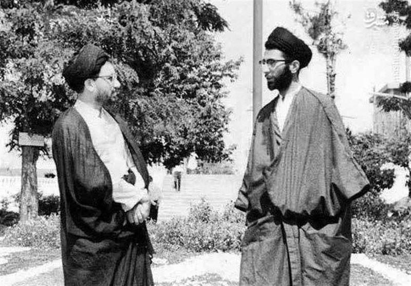خاطرات رهبر شهید از مطالعه هزاران جلد رمان در دوران طلبگی