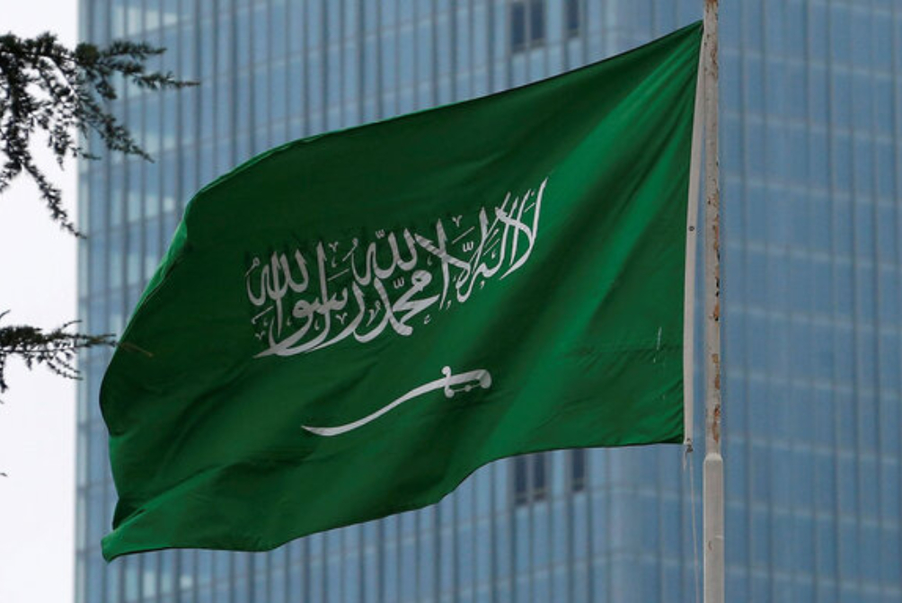 کاهش تولید 2 میدان نفتی در عربستان به دلیل بستن تنگه هرمز
