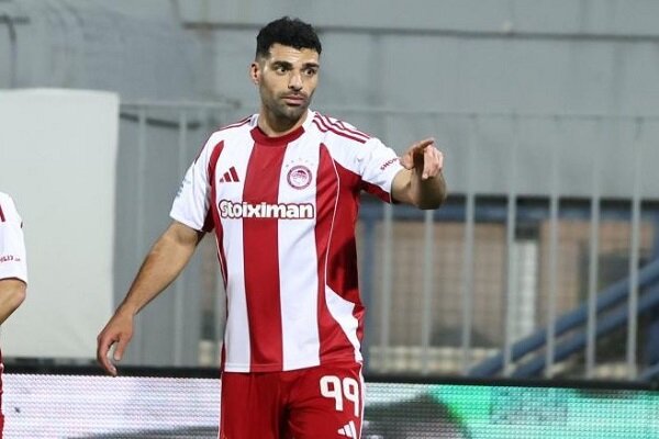 طارمی کاندیدای بهترین بازیکن ماه سوپرلیگ فوتبال یونان شد