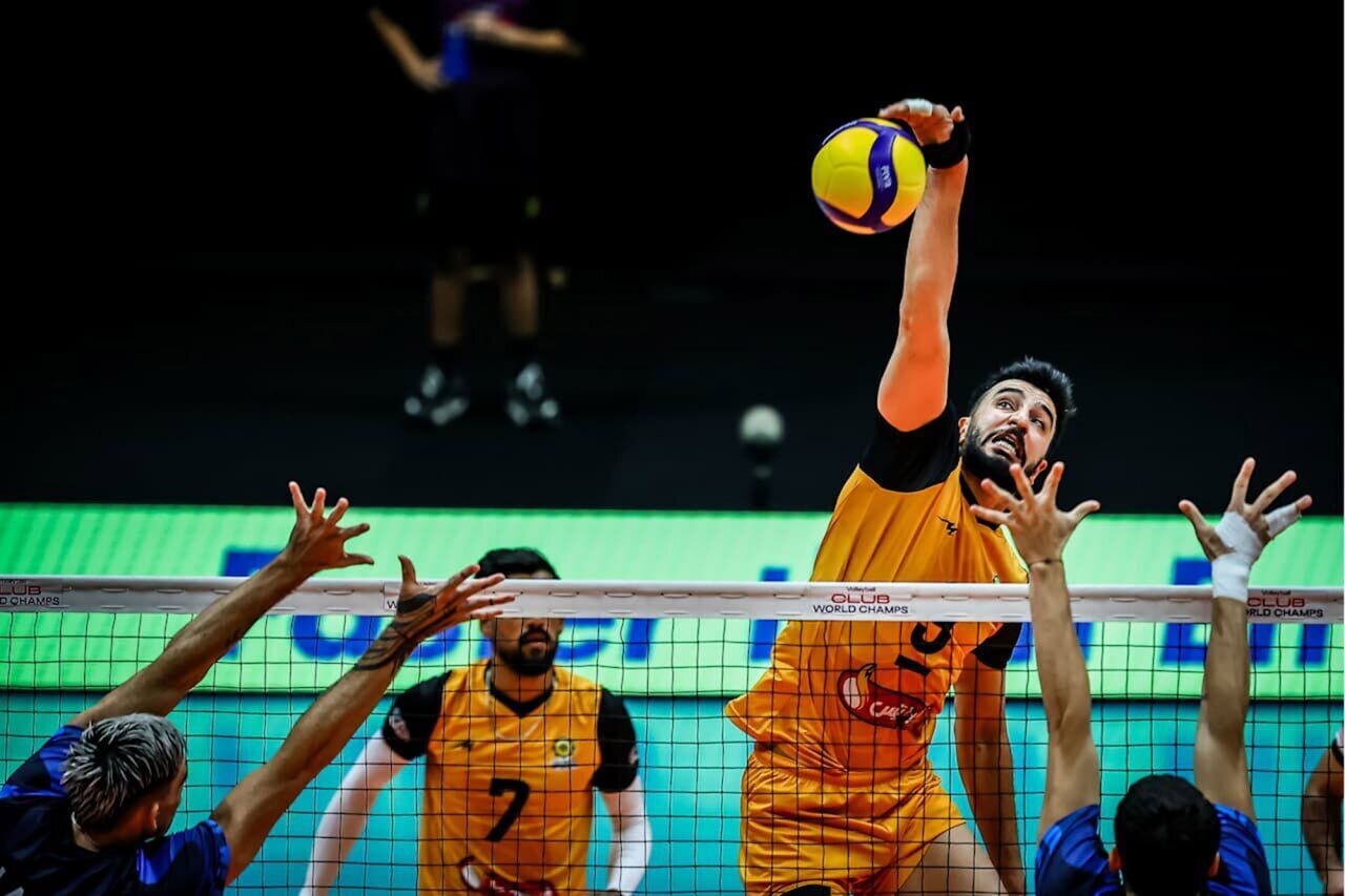 کامبک شهداب مقابل سپاهان/استقلال باز هم باخت