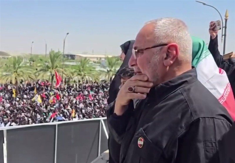 گریه‌های فرمانده ارشد عراقی در مراسم تشییع پیکر رهبر شهید انقلاب