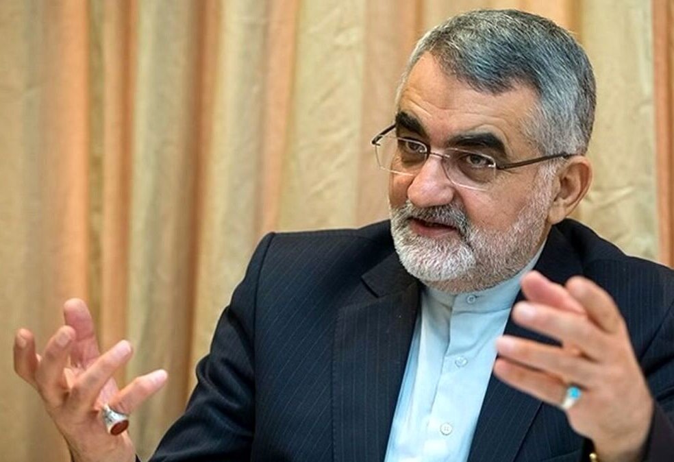بروجردی: تهدیدهای آمریکا جنگ روانی است. ما برای هر سناریویی آماده هستیم