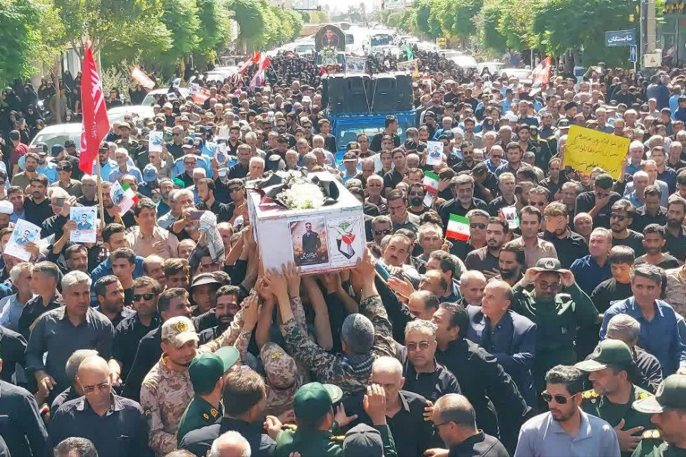 تشییع باشکوه شهید نیروی هوایی ارتش در بردسکن