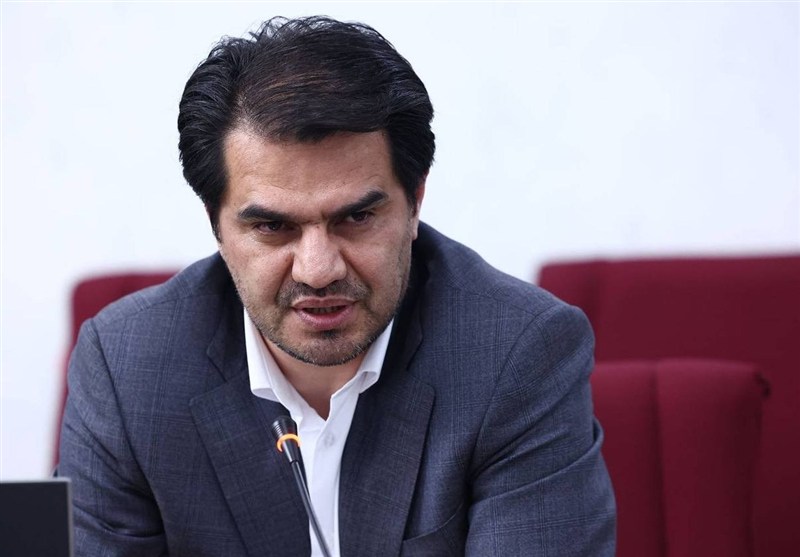 ببینید| عزیزی: ایران، امروز شیر بیدار است