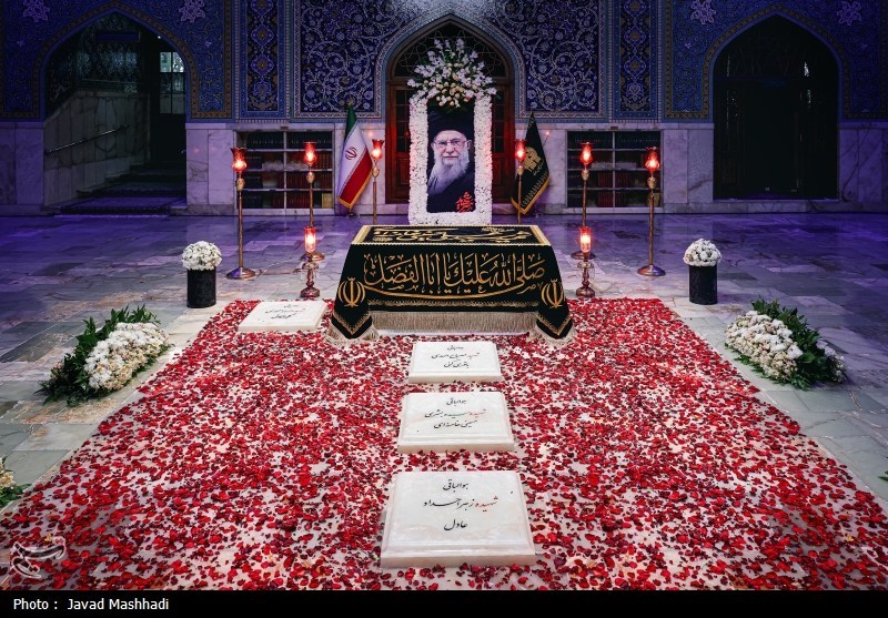 تعیین مسیر زیارت مرقد امام شهید در حرم/امکان توقف طولانی‌ وجود ندارد