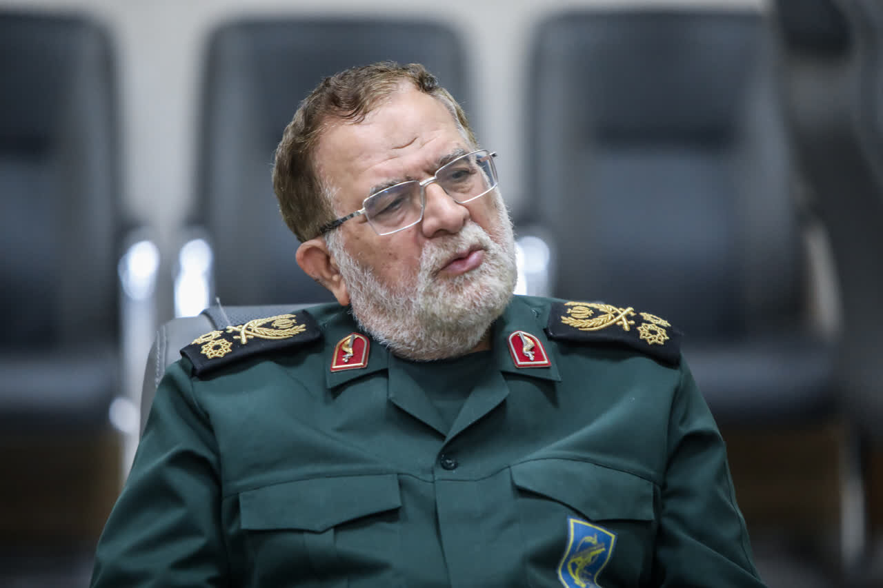 سرلشکر ایزدی: بسیجیان پشتوانه مستحکم امنیت ملی و دفاع از کشور هستند