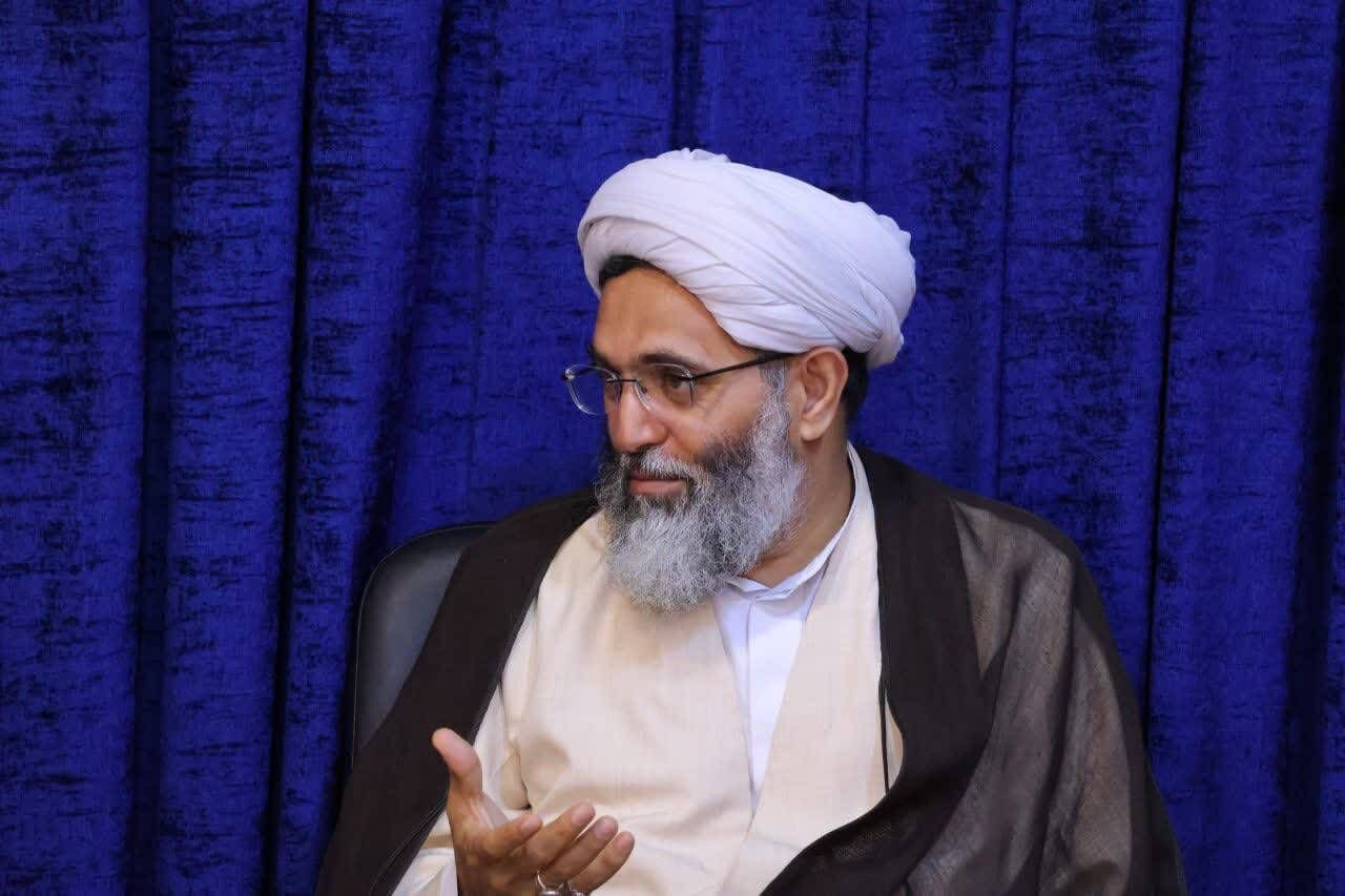 امام جمعه قشم: مسجد باید به پایگاه تربیت و هدایت اجتماعی تبدیل شود