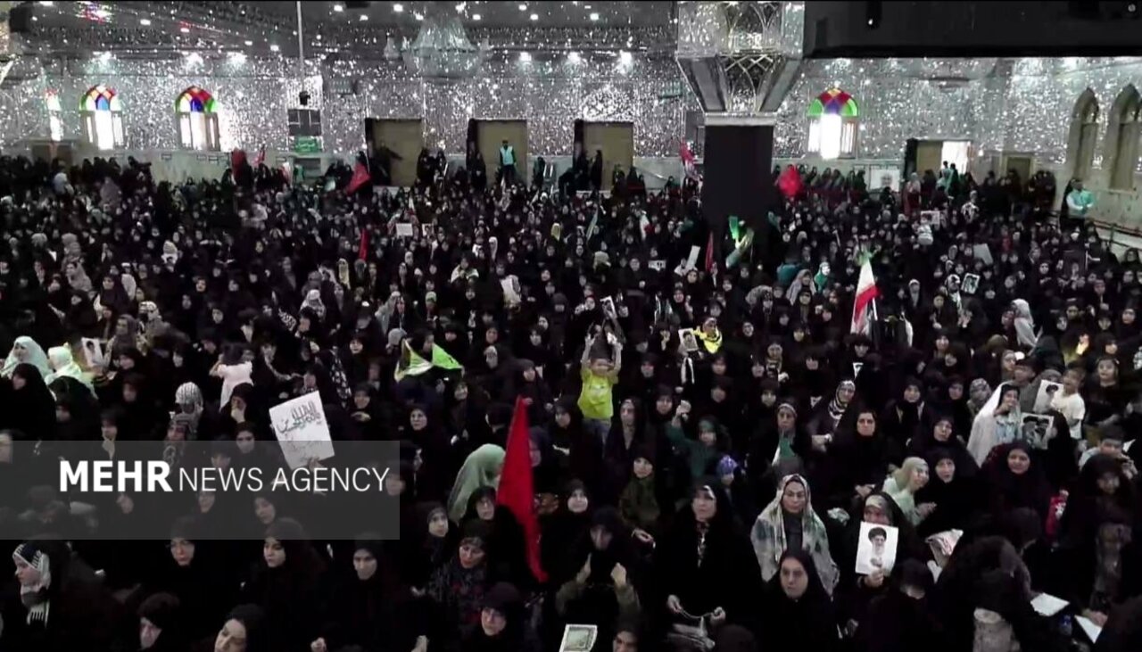 مراسم یادبود شهدای خانواده امام شهید و رهبری
