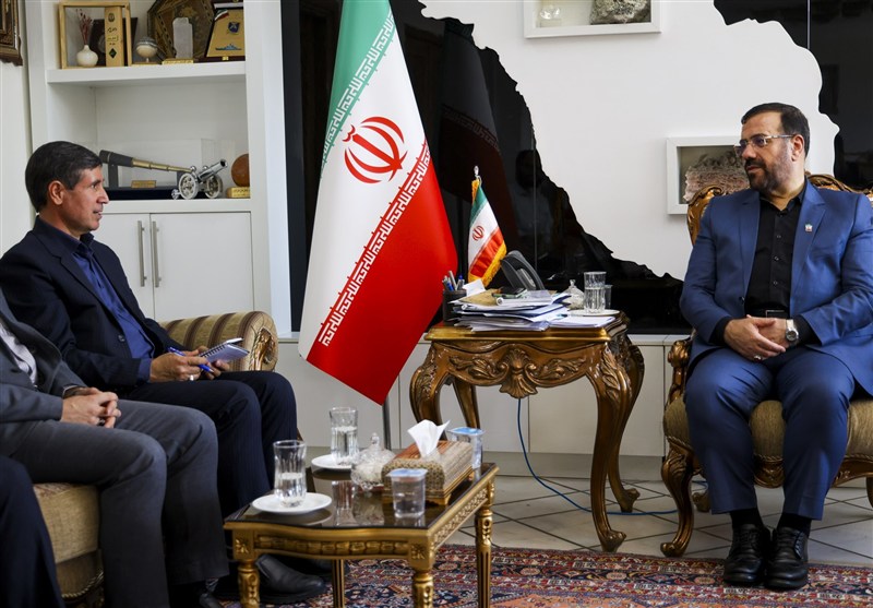 برنامه‌های اداری باید با اقتضائات محلی فارس بومی‌سازی شود