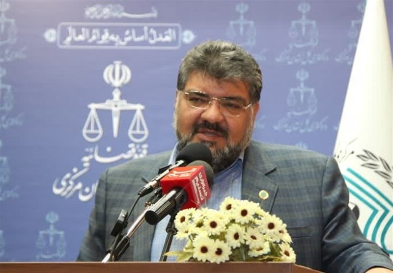 عبدلیان‌پور: توقیف کشتی‌های متخلف اجرای قانون است نه راهزنی دریایی