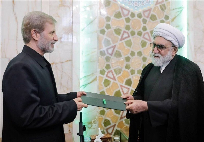‏ فرمانده کل ارتش خادم حرم امام رضا (علیه‌السلام) شد