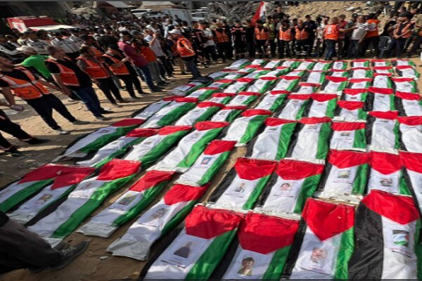 تشییع پیکر ۱۰۵ شهید فلسطینی جنایت برج «التاج» غزه+ فیلم