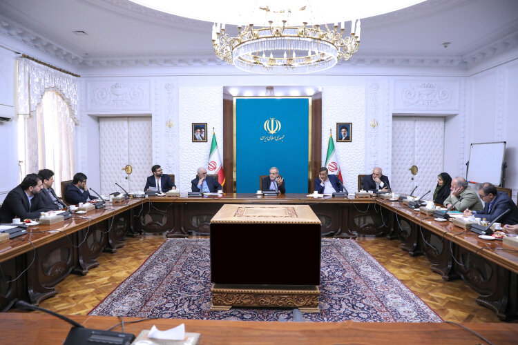 پزشکیان: نتایج طرح‌های کاهش مصرف انرژی نیازمند راستی آزمایی است