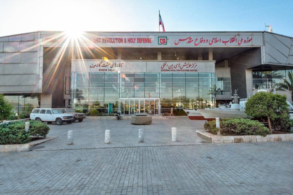 ۱۲فروردین نماد عزت، استقلال و آزادی ملت است