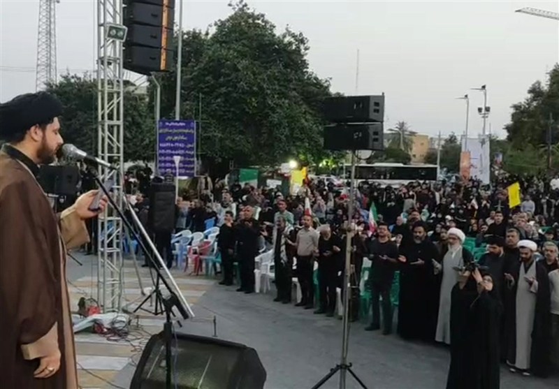 بوشهری‌ها سال نو را در خیابان‌ها تحویل کردند