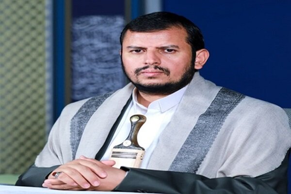 رهبر انصارالله یمن: انقلاب ایران برای مسلمانان جهان الهام‌بخش است