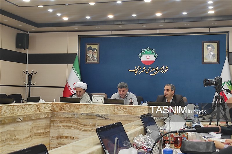 انتقاد اعضای شورای شهر زنجان از بی‌مهری دستگاه‌های اجرایی با شهرداری