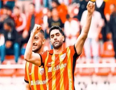 شهرخبر - علی کریمی به پرسپولیس پیوند خورد؟